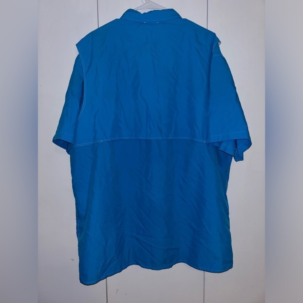 Patagonia button down!! - Picture 2 of 7